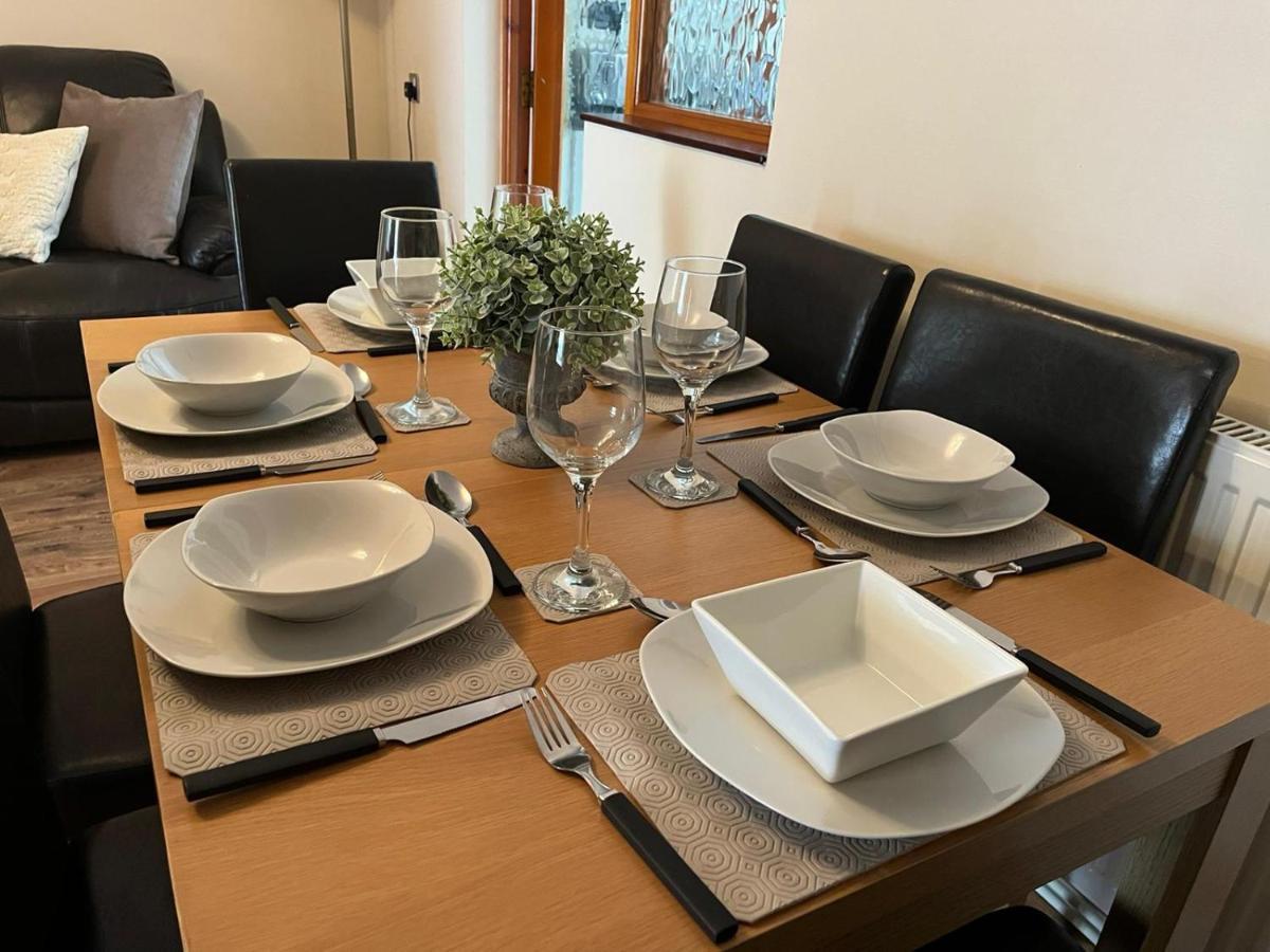 סוואנסי Access To Private Gym Room, 3 Bedrooms, Close To The City מראה חיצוני תמונה