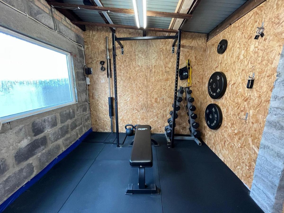 סוואנסי Access To Private Gym Room, 3 Bedrooms, Close To The City מראה חיצוני תמונה